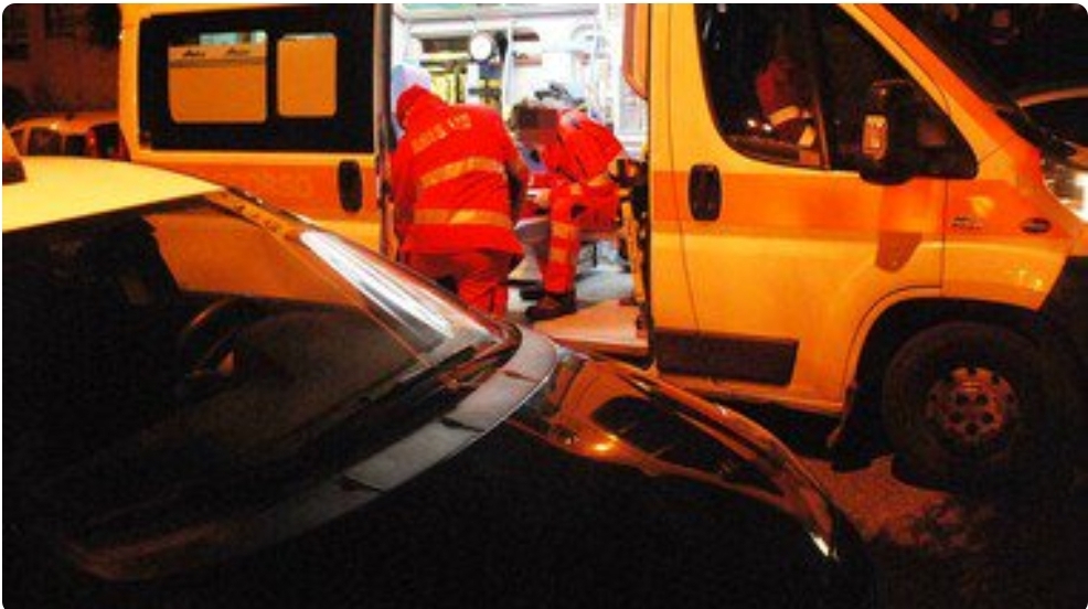 She drowns in the swimming pool of her villa at 2.30 am, a mystery surrounding the death of the 53-year-old